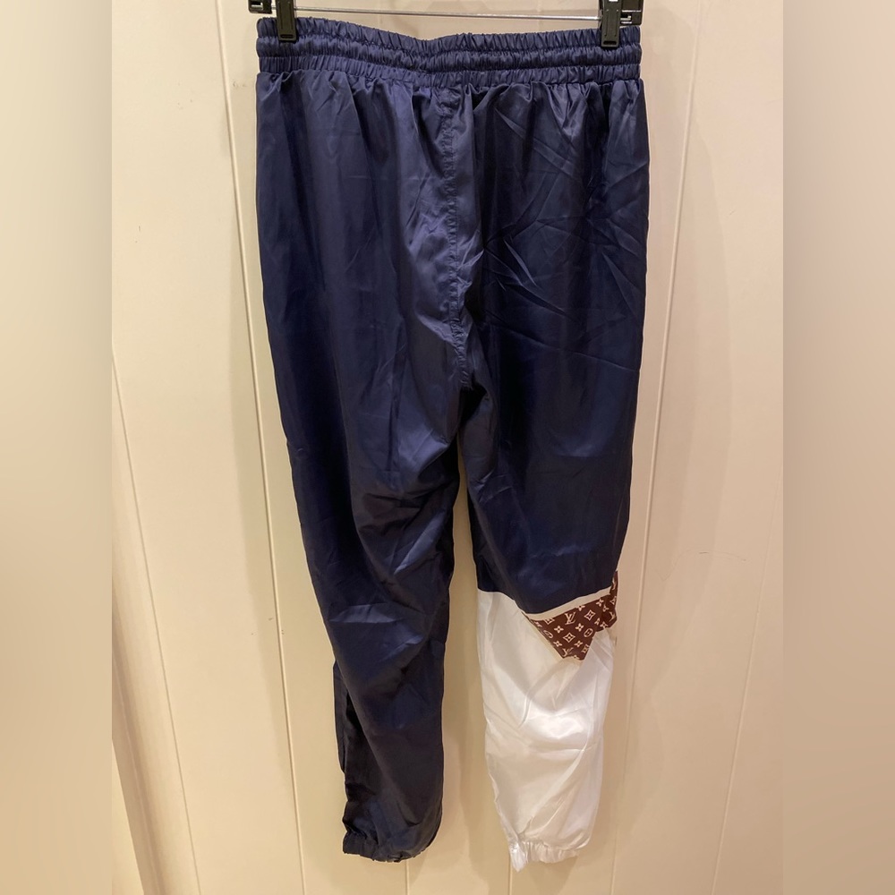 Louis Vuitton Pants Size XL - Picture 2 of 2